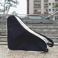 Vaikiškas riedučių pečių krepšys: Talpina visą įrangos komplektą berniukams ir mergaitėms triangle bag without print juoda/smėlis