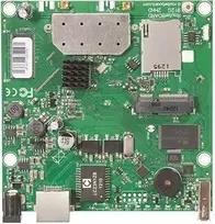 MikroTik RB912UAG-2HPnD | WiFi Maršrutizatorius | 2,4GHz, 1x RJ45 1000Mb/s, 1x miniPCIe