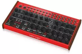 Behringer SPICE analoginis sintezatorius
