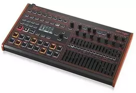 Behringer LM DRUM Hybrid Synthesizer
