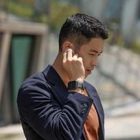 uniq Linus Airosoft Silicone Apple Watch Strap 38/40/41mm Midnight Black