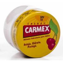 Carmex Moisturising Lip Balm Cherry drėkinantis lūpų balzamas, 7.5 g