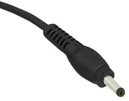QOLTEC 51107 Universalus kintamosios srovės adapteris 72W 12V 6A 5.5 2.5 + maitinimo laidas