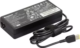 Nešiojamojo kompiuterio maitinimo adapteris Lenovo 135 W, (FRU45N0502)
