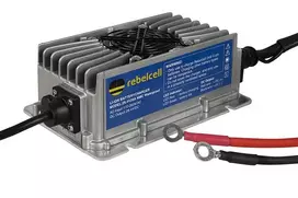 Rebelcell 29.4V 20A Lithium Ion IP65 akumuliatorių įkroviklis