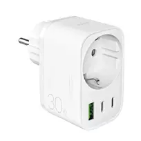 Puro 30 W maitinimo įkroviklis su Schuko kištuku ir lizdu, 2x USB-C + 1x USB-A - Baltas