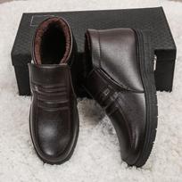 Vyriški žieminiai neslystantys medvilniniai slip-on batai vidutinio amžiaus ir senyvo amžiaus žmonėms su aksominiu pamušalu 44 ruda