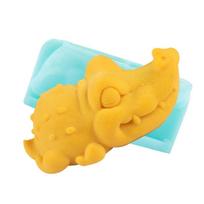 Crocodiles Silicone Cake Mold Dishwasher Safe Birthday Party Cooking Accessories For Family 1