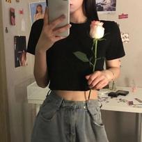 Moteriški marškinėliai, apkarpyti, solidūs, seksualūs minimalistiniai karšti išpardavimas, ploni, laisvalaikio mados preppy prašmatnūs pagrindiniai viršutiniai viršutiniai korėjietiško stiliaus gatvės drabužiai Populiarūs S juoda