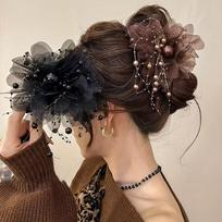 2Pcs Headgear Petals Feather Beads Fringed Grab Clip Back Head Hair Catch Shark Clip Lady Clip