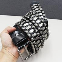 Tvirtas tikros karvės odos punk stiliaus odinis diržas su kniedėmis - Amerikietiško gatvės stiliaus juosmens diržas 125 cm juoda
