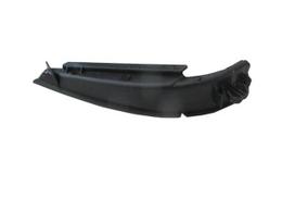 For Volkswagen Golf 5 2004-2009, front glass edge plastic left Oem 1K5819447