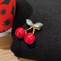 Lovely Cherry Brooch High -End Ladies Corsage Anti -Glare Brooch Rhinestone And Oil Dripping Brooch