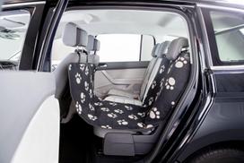Trixie Automobilio sėdynės užtiesalas, siauras, tinka priek. sėdynei 0.65×1.45 m, juodas