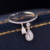 Huitan Waterdrop Pendant Resizable Rings for Women Paved Sparking CZ Fashion Wedding Engagement Bands Lady Zircon Drop Shipping resizable