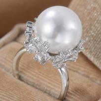 Luxurious Sparkling Zircon Snowflake Style Imitation Pearl Ring, Suitable for Women's Engagement  Holiday Accessories 8
