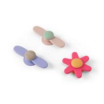 Žaislų rinkinys kūdikiams Vanilla Copenhagen Suction Spinner, rožinė sp./violetinė sp., 3 vnt.