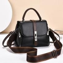 Bag Women's messenger bag Premium 2025 New fashion versatile shoulder small square bag Large capacity women's bag portable