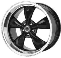 R18x9J 5X114.3 ET34 CB-72.6 Gloss Black Machined Lip