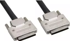 InLine 68- pin mikro centre - 68- pin mikro centre, 0,9m, Juodas (26809)