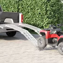 Sulankstoma motociklinės rampos 340 kg per rampa 2 pcs Sidabro