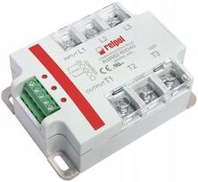 Trifaziai puslaidininkiniai relės 600V AC 4-32V DC AC3 40/600V AC RSR62-60D40 2615964 | 2615964 | 5900005261367