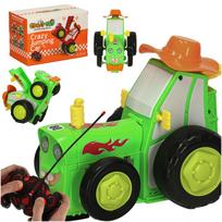 Tractor RC traktoriaus šokinėjimo šokiai skamba žaliai