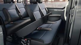 Opel Vivaro A Renault Trafic 2 2001-2014 9 Osób Pokrowce B