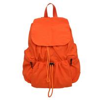 New - style fashionable pleated drawstring backpack. It is a niche - designed, trendy - looking backpack for women, with a large 15 inches oranžinė