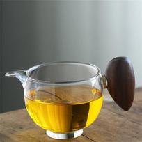 200ML Heat-resistant Glass Tea Pitcher Fair Cup With Wooden Handle Justice Cup Coffee Pitcher Kung Fu Tea Set Accessories 200ml gryna