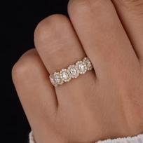 Luxurious Sparkling Zircon Oval Women's Ring, Suitable for Women's Elegant Temperament, Holiday Party Zircon Gifts 8