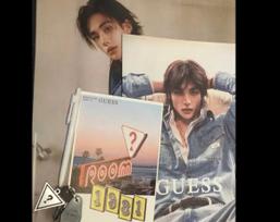 STRAY KIDS Guess Hyunjin Lookbook + Susiaurėjantis Krepšys + Raktų Pakabukas + Rašiklis / SKIDG'S POP-UP