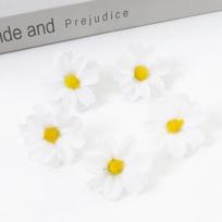 30/50/100Pcs Artificial Flowers Daisy Silk Flowers Decoration Party Supplies Wedding Decoration Home Decor Craft Gifts Accessory 30Pcs