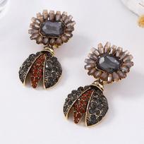 Fashion Metal Rhinestone Ladybug Dangle Earrings ZAA New Women's Exaggerated Simple Earrings Daily Zircon Accessories