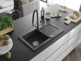 Granitinė virtuvinė plautuvė Mexen Pablo su maišytuvu ir sifonu, Juodas granite+Juodas/Chrome