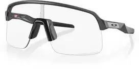 OAKLEY Sutro Lite Matte Carbon/Clear To Juodas Iridium Photochromic sportiniai saulės akiniai