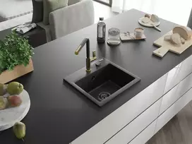 Granitinė virtuvinė plautuvė Mexen Milo su maišytuvu ir sifonu, Metallic juodas/sidabrinis+Juodas/Gold