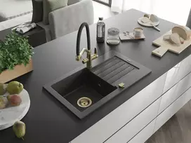 Granitinė virtuvinė plautuvė Mexen Pablo su maišytuvu ir sifonu, Juodas granite+Juodas/Gold