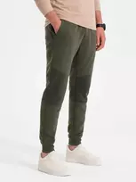 Dark Vyriškos sportinės kelnės su įdėklais iš pufo audinio – tamsiai alyvuogių žalios v3 om-pask-0127
