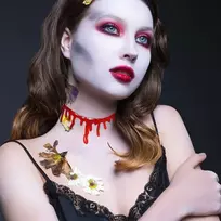 Partypal Kraujas Helovynui, vėrinys - imitacija aplink kaklą