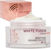 "White Fusion" sodrus dieninis kremas su retinoliu ir SPF 30 - senėjimą stabdantis veido kremas lygiai odai - mažina raukšles ir pigmentines dėmes - drėkinamasis kremas 50 ml