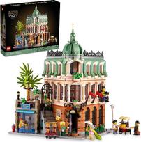 LEGO Creator Expert Boutique Hotel 10297