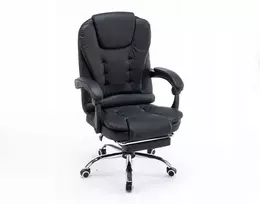 Patogi ergonominė darbo kėdė su kojų atrama juoda
