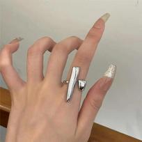Punk Charm Copper Color Parallel Bar Ring for Women Minimalist Geometric Metal Irregular Line Open Rings Statement Zircon Gifts