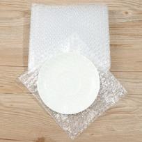 50 vnt. Plastikiniai dvigubo sluoksnio apsauginiai maišeliai Baltas burbulinis maišelis Putplasčio pakavimo maišeliai Apsauginė plėvelė Smūgiams atspari pakuotė -10x15cm