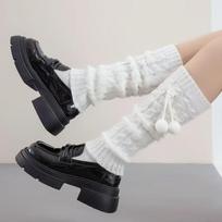 1pair Lolita Fluffy Pom Pom Sock Leg Warmers Knitted White Black Thickened Thermal Winter Boot Cuffs Cozy Soft Woolen Stocking One Size balta