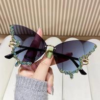 VAKA High Quality Diamond Butterfly Sunglasses Women Brand Y2K Vintage Rimless Oversized Sun Glasses Ladies Eyewear Sun Glasses