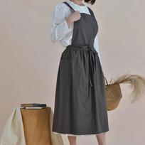 Medvilninė prijuostė su kryžiumi nugaroje kepimui, menui ir sodininkystei One Size tamsiai pilka spalva