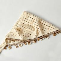 Handmade Crochet Hollow Triangle Bandana Seashell Tassels Bohemian Style Head Scarf for Women Beach Vacation Sun Hat Decoration 1pcs pack smėlis