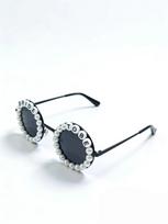 Pearl Decorated Round Sunglasses Bride To Be Letter Design Bridal Party Sunglasses Bachelorette Party Supplies For Ladies KJ118